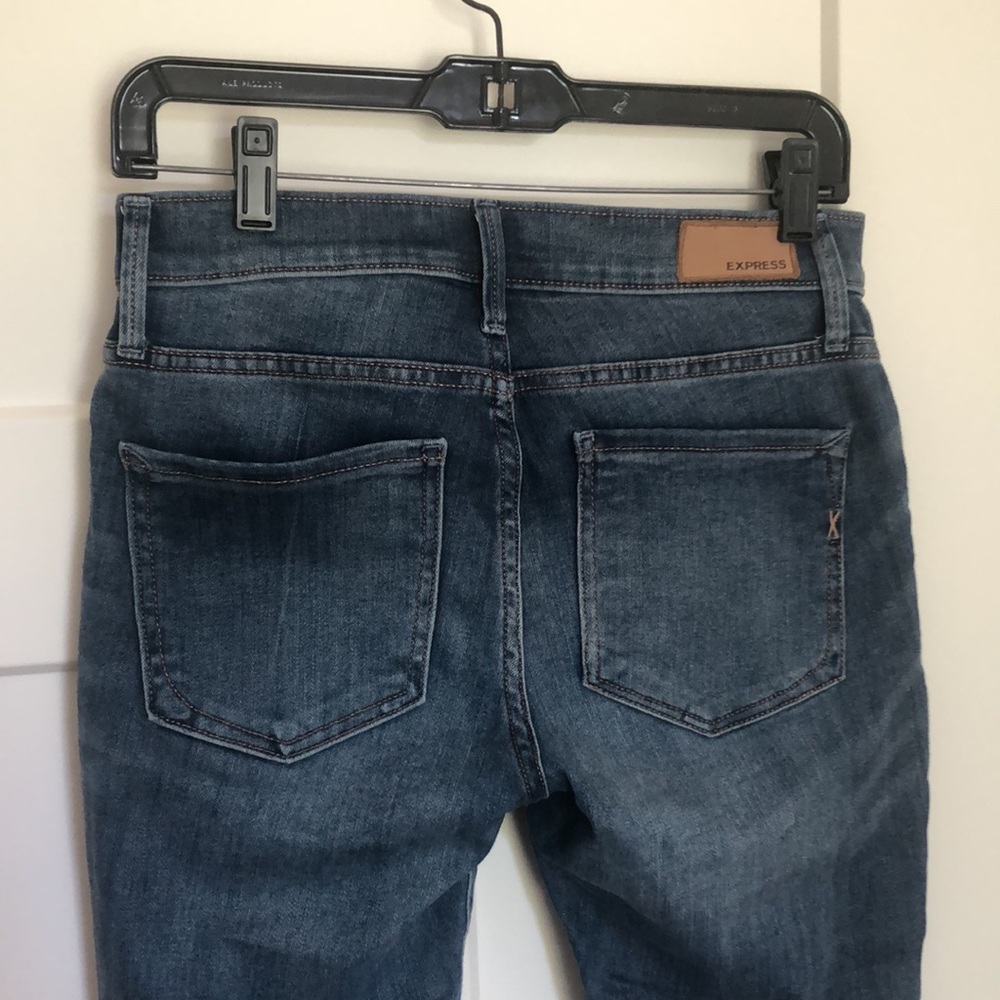 Express Mid Rise Legging Jeans - Picture 5 of 5